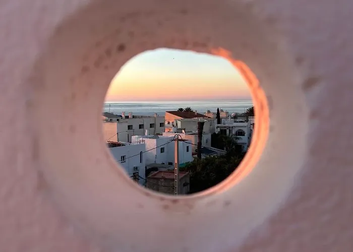 Sunny Breeze Apartment
